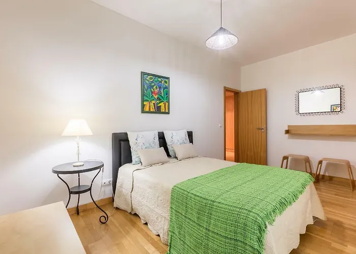Marina View Apartment